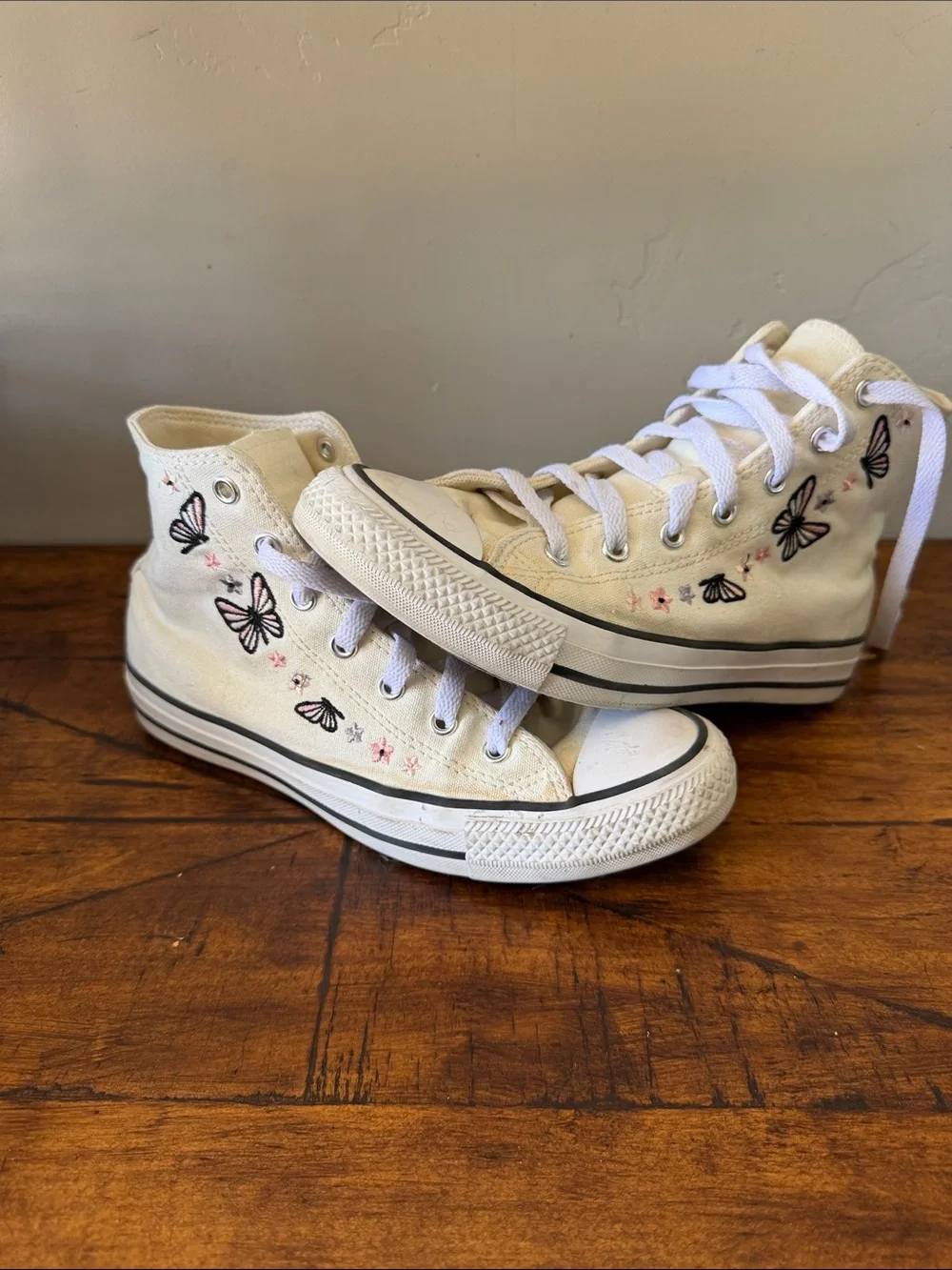 Converse White High-Top Sneakers with Butterfly Embroidery